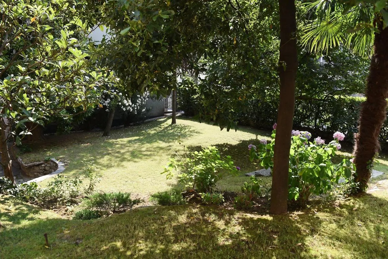 Apartament Le Rondinelle Como Włochy