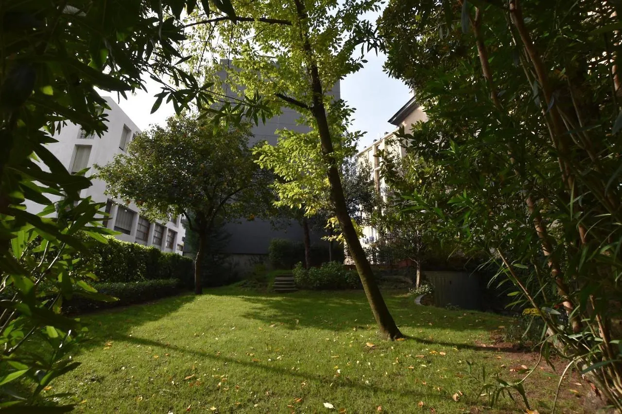 Apartament Le Rondinelle Como