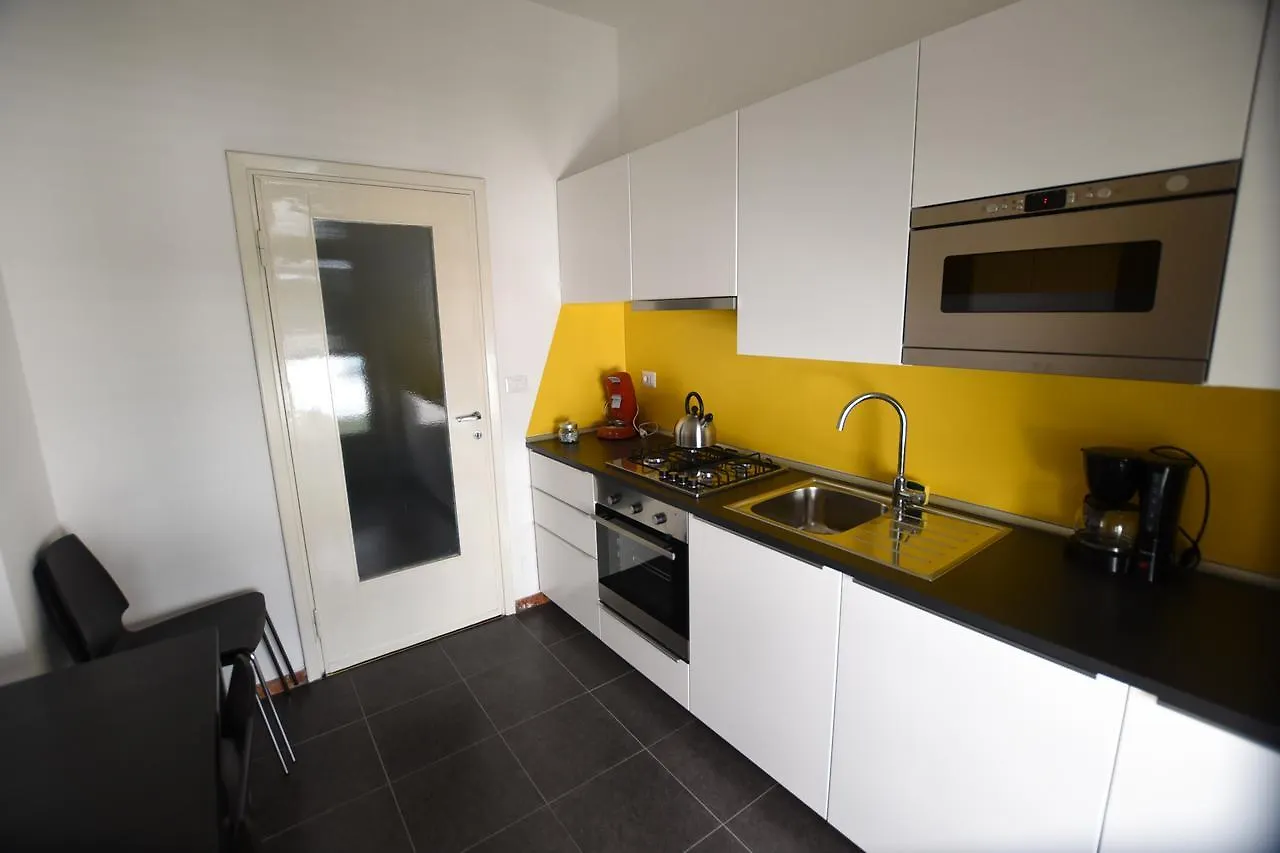 Le Rondinelle Apartment Como