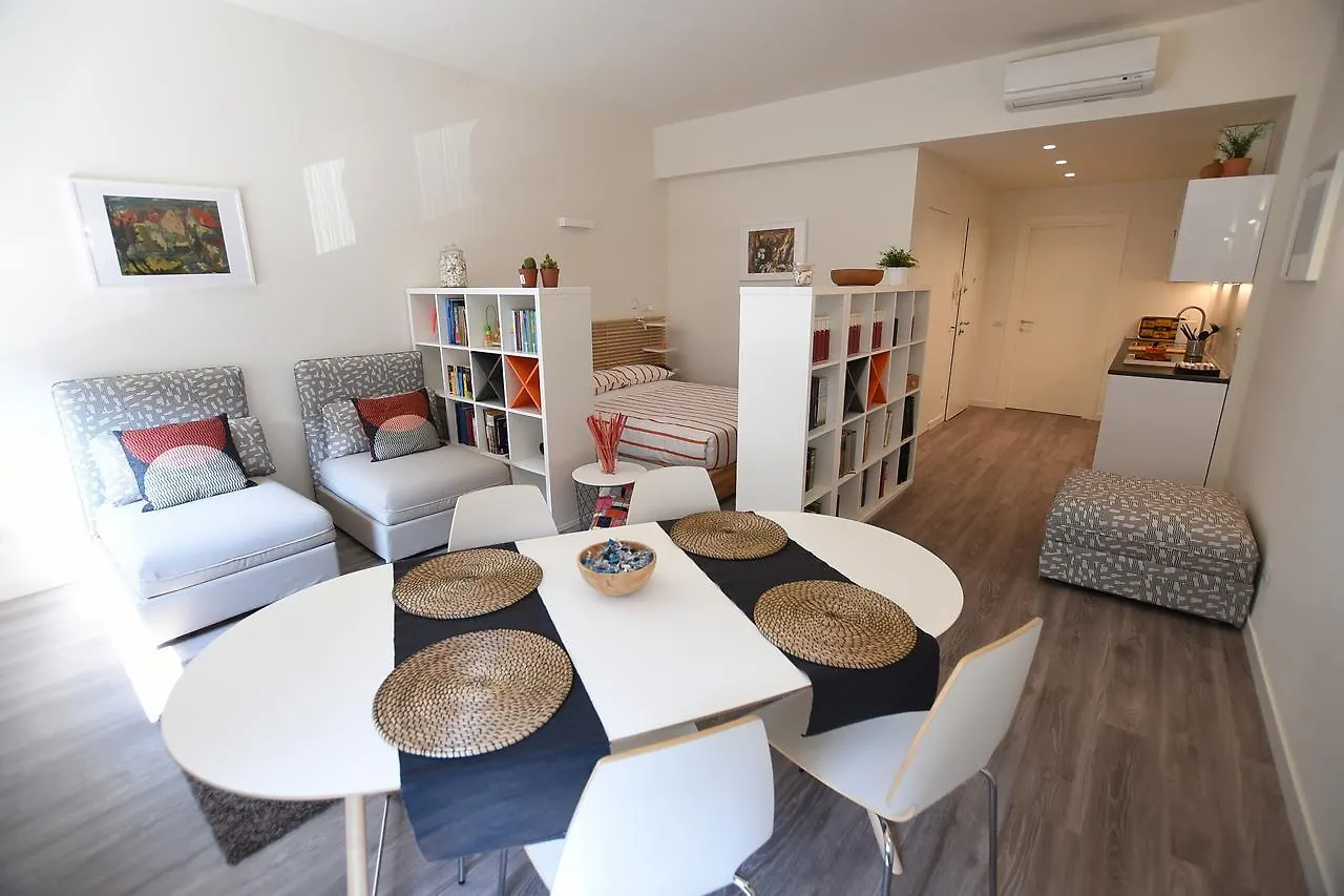 Le Rondinelle Apartment Como