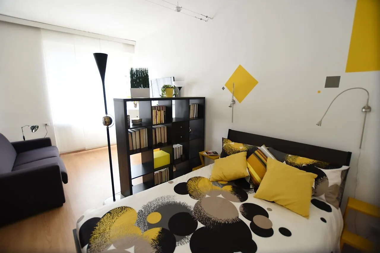 Le Rondinelle Apartment Como