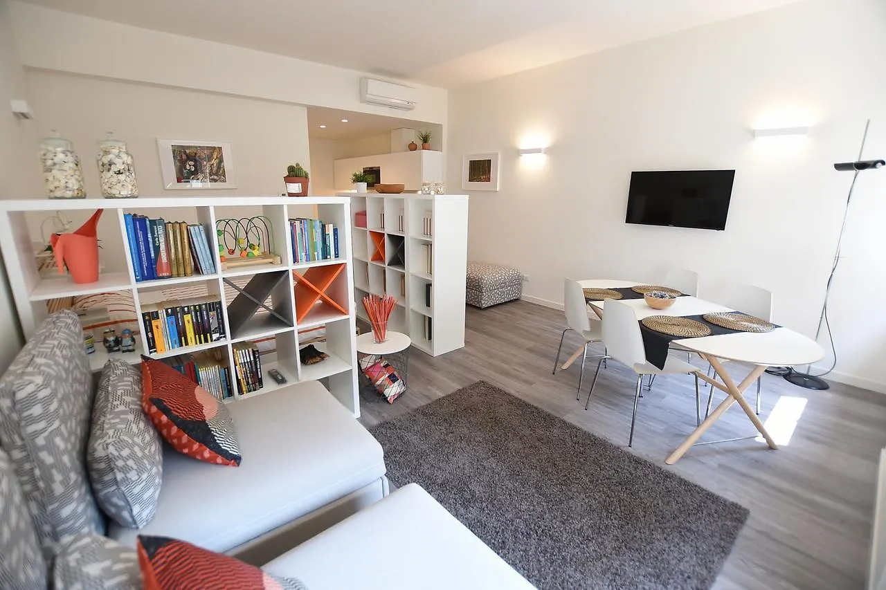 Le Rondinelle Apartment Como Italy