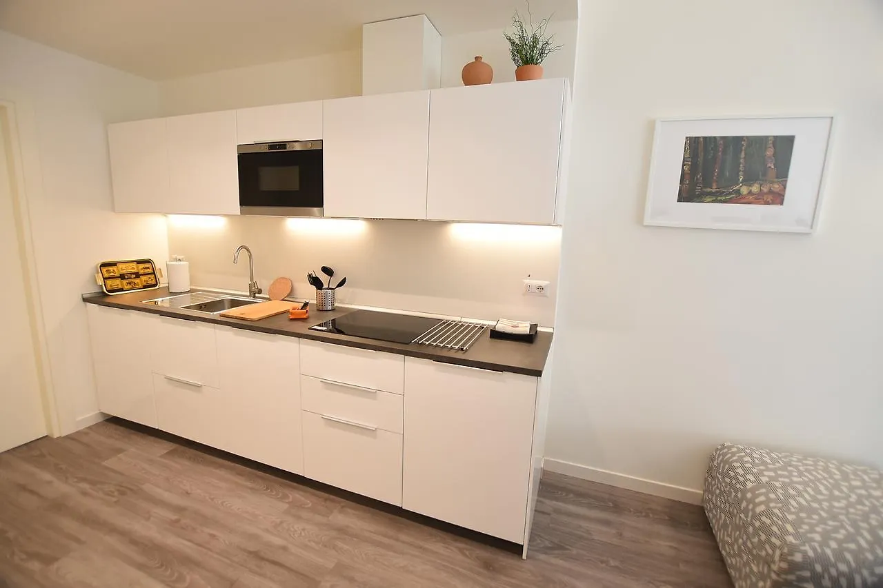 Le Rondinelle Apartment Como