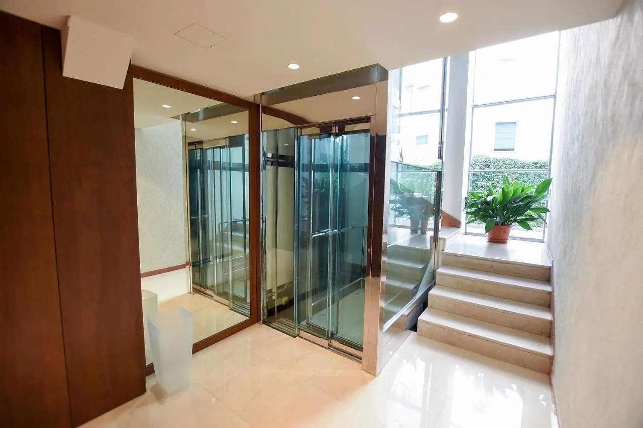 Le Rondinelle Apartment Como